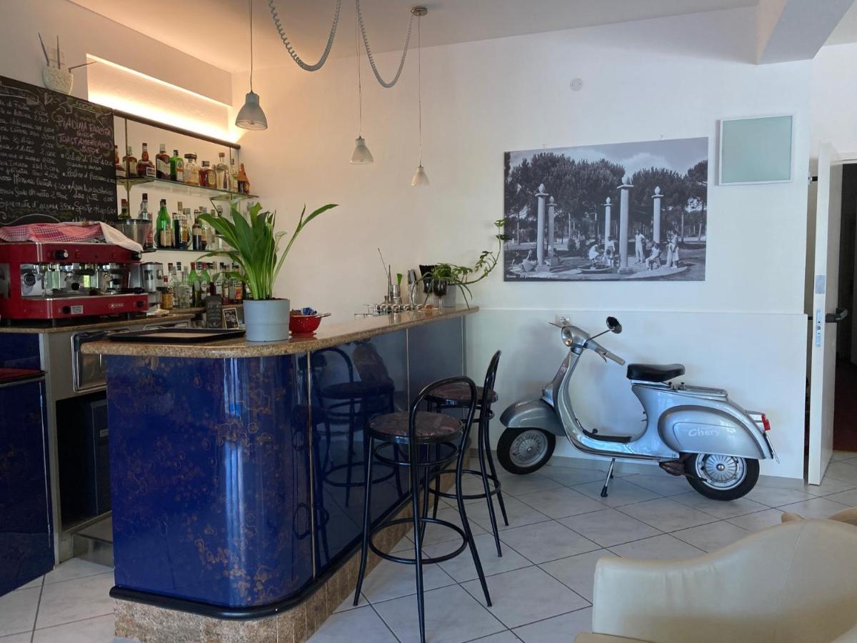 Hotel Chery Milano Marittima Eksteriør billede