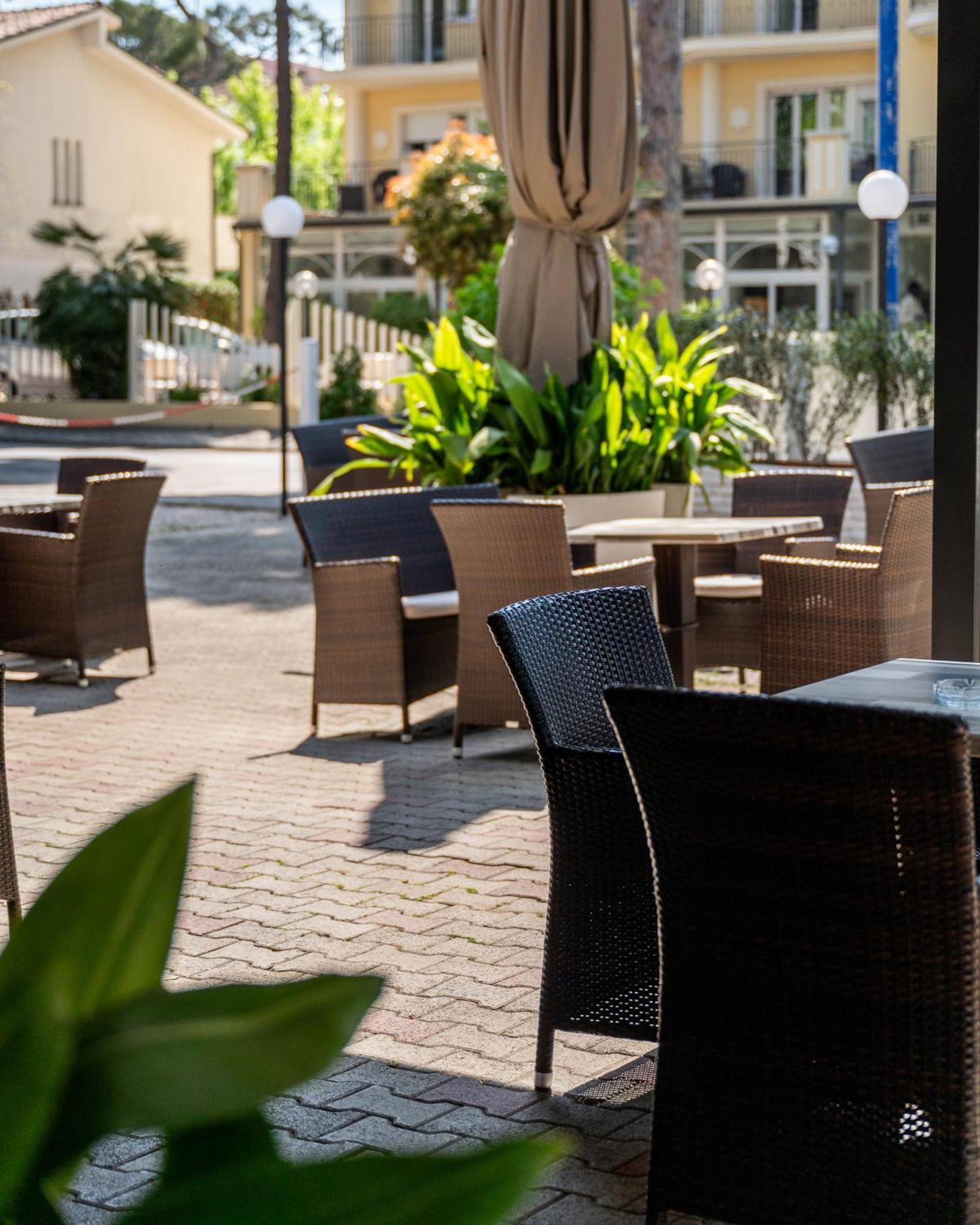 Hotel Chery Milano Marittima Eksteriør billede